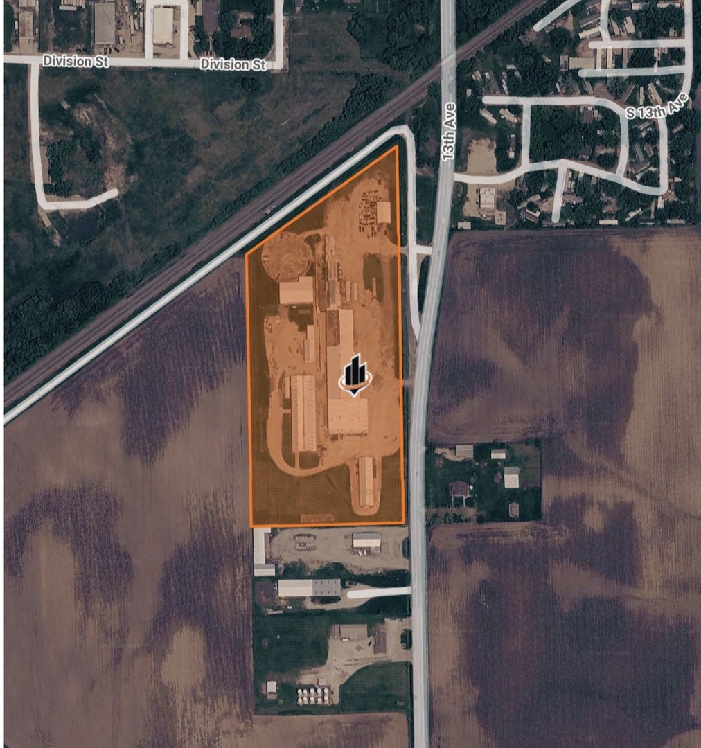 4177 N Il Rte 251 Highway Property Photo 16