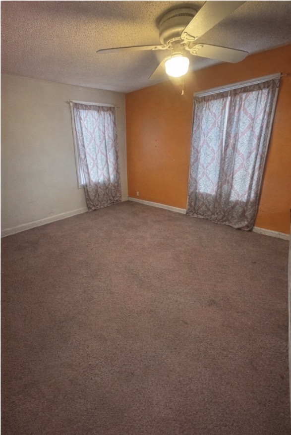 405 S 12th Avenue Property Photo 4