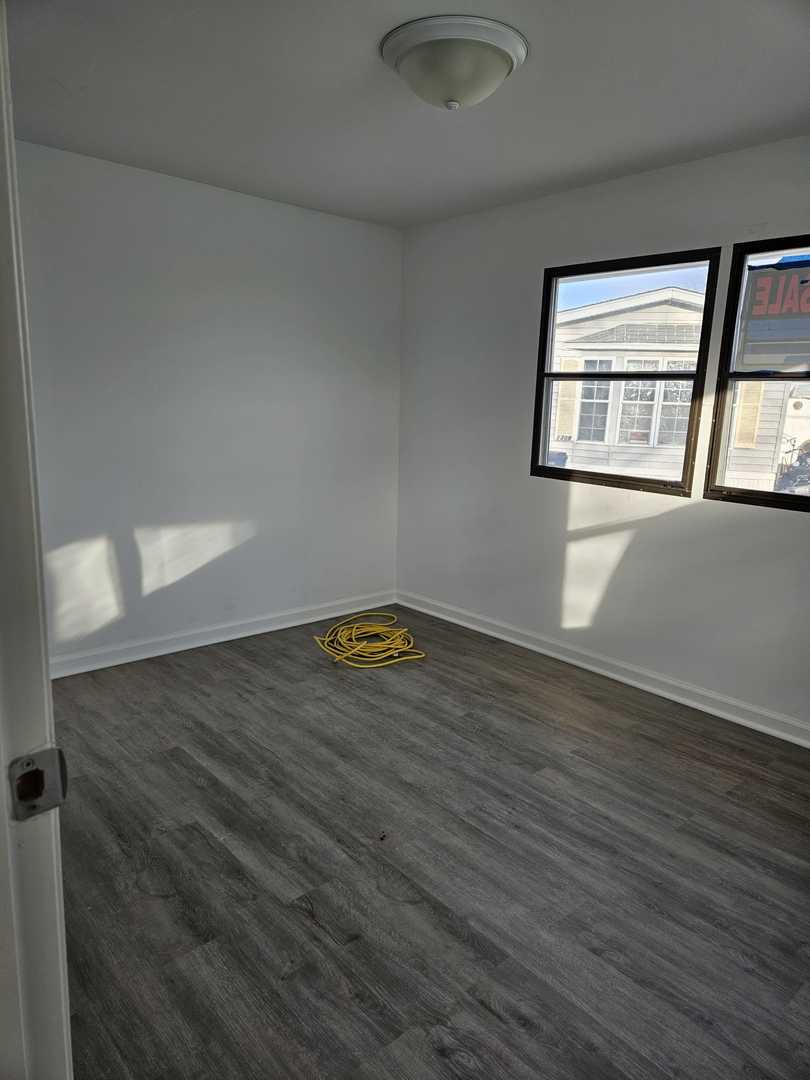8800 S Harlem Avenue 1308 Property Photo 8