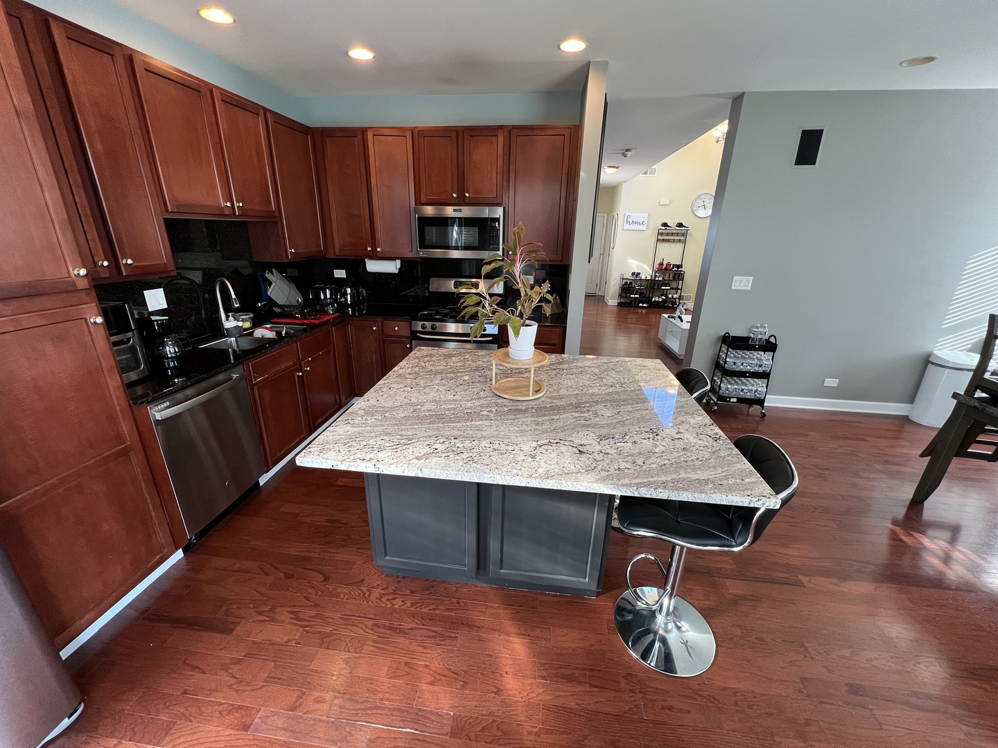 380 Risen Star Lane 380 Property Photo 6
