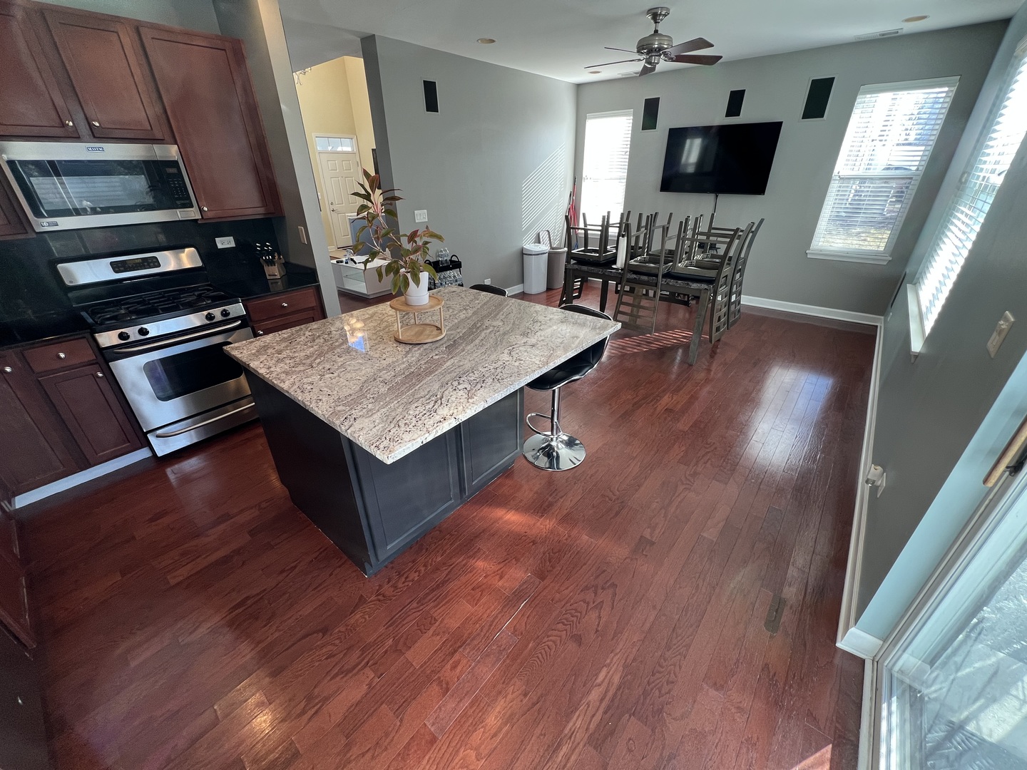 380 Risen Star Lane 380 Property Photo 8