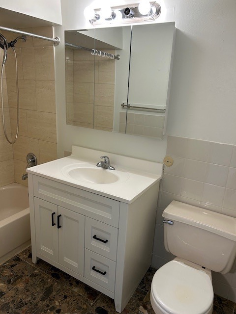 7234 W North Avenue 1113 Property Photo 19