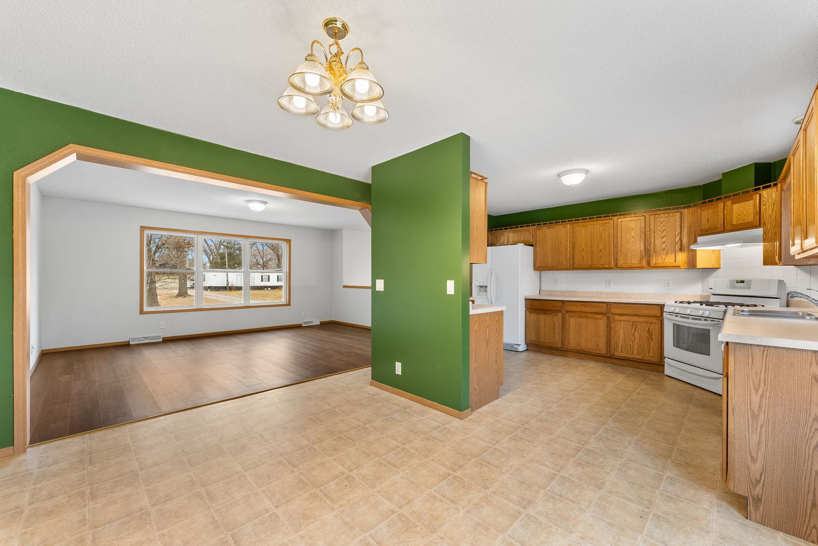 449 83rd Avenue Property Photo 9