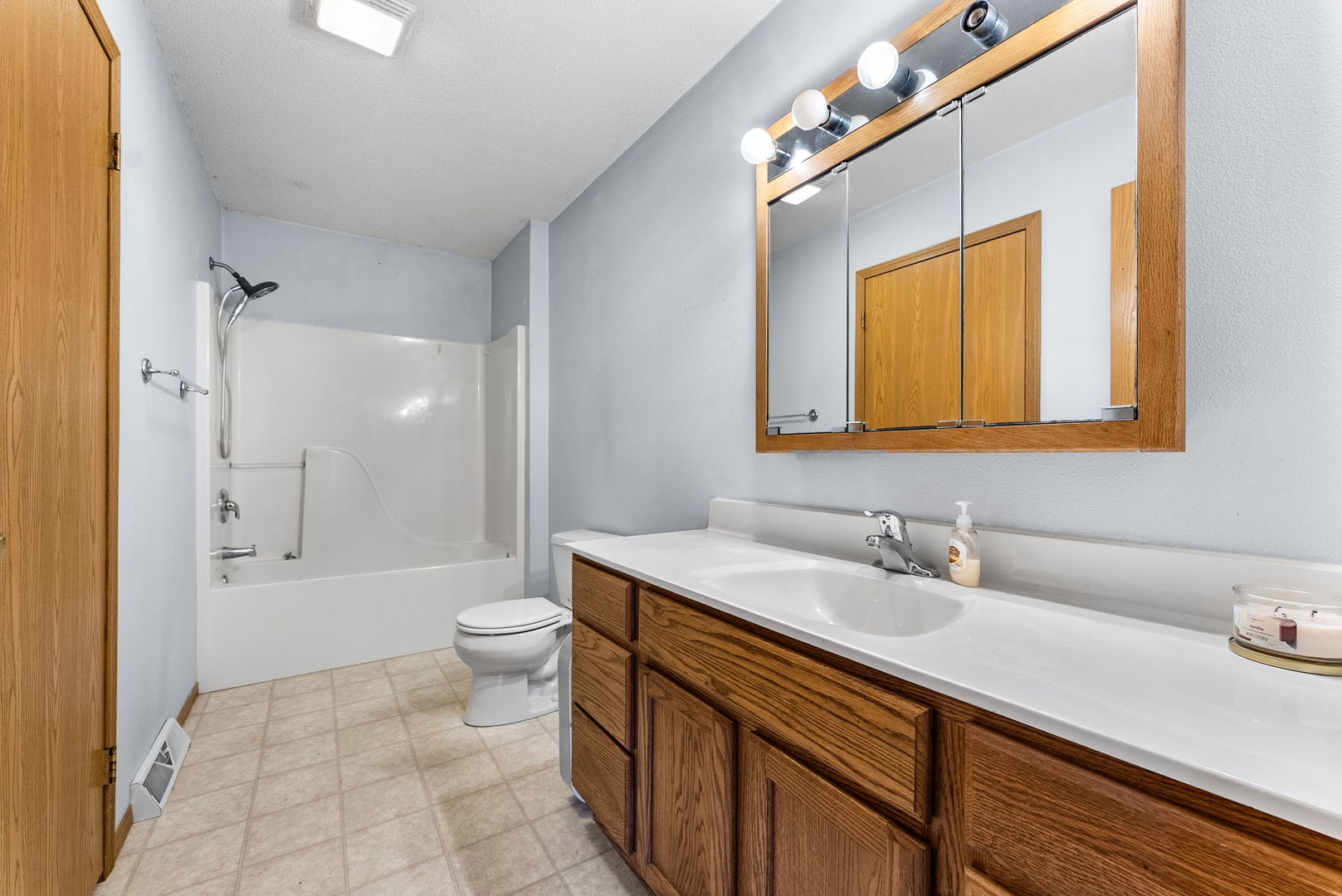 449 83rd Avenue Property Photo 17