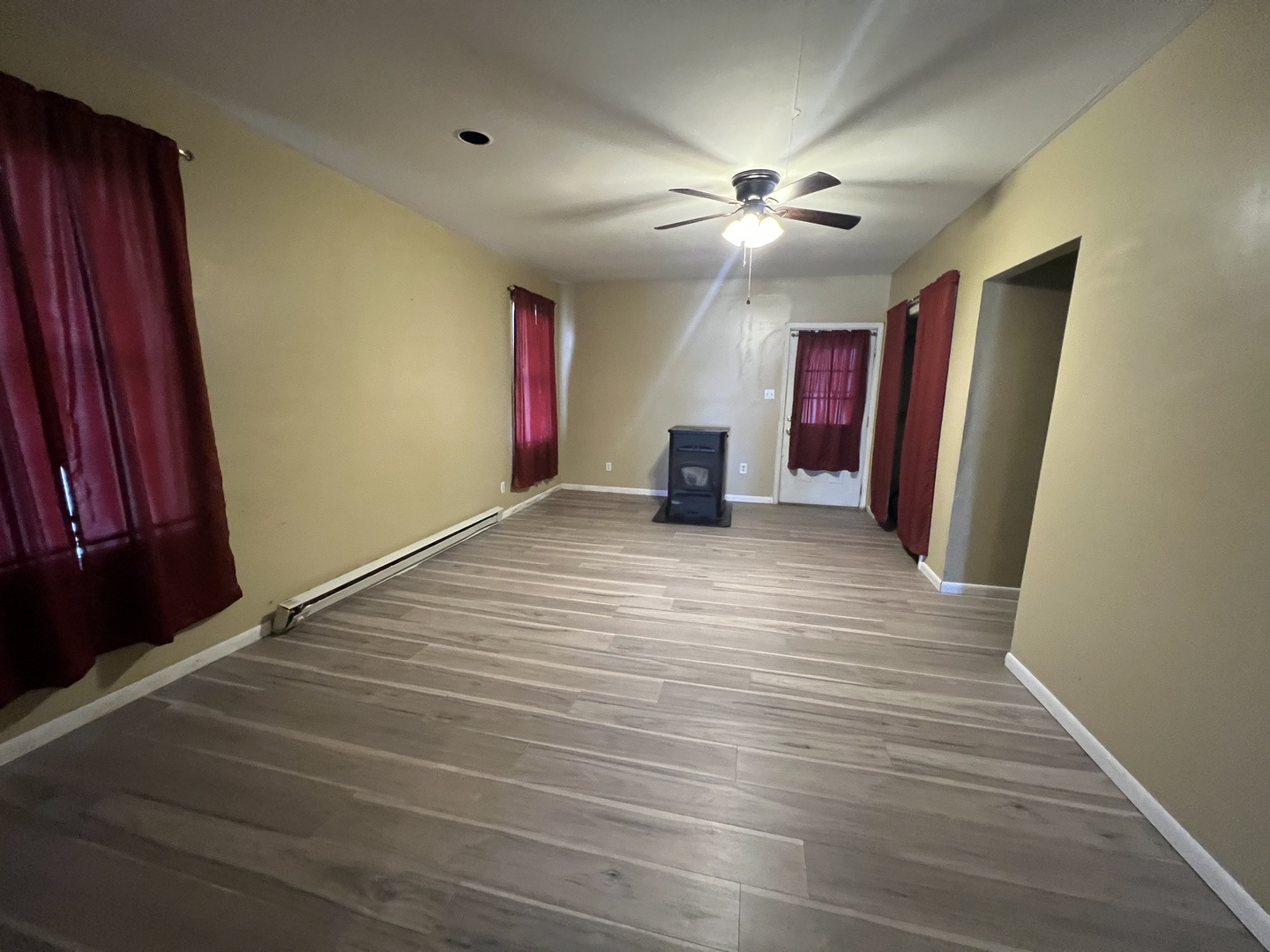 103 Smith Drive Property Photo 4