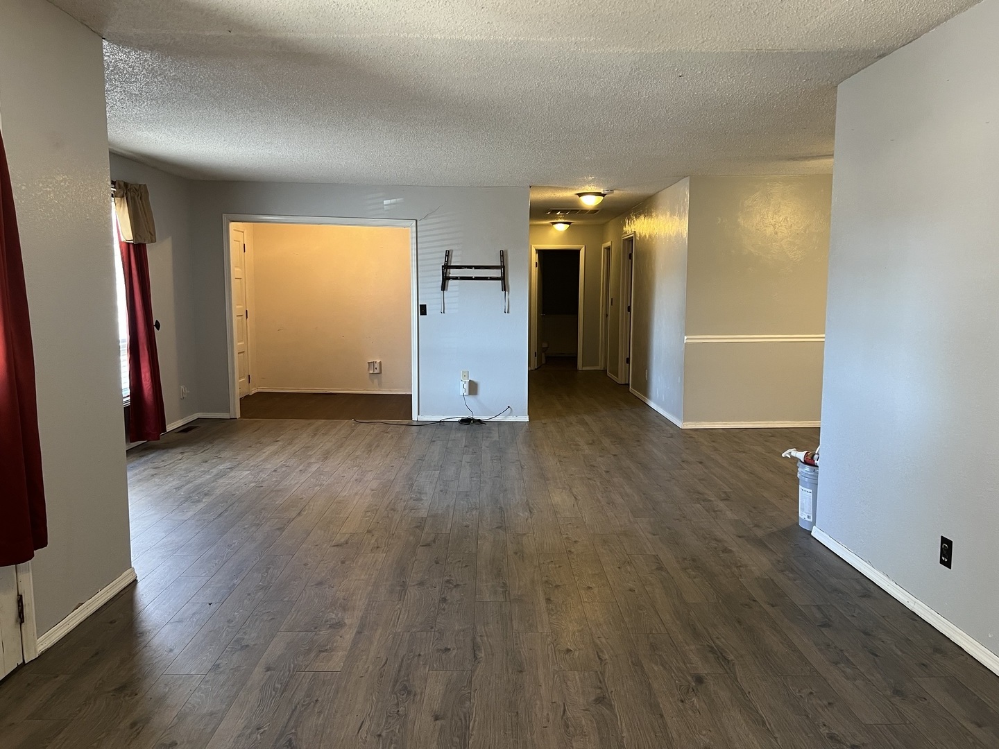 103 Smith Drive Property Photo 5