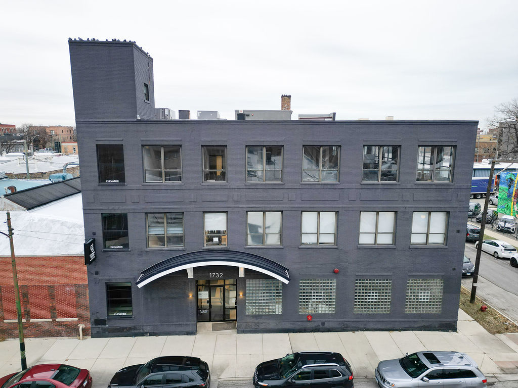 1732 W Hubbard Street Property Photo 1