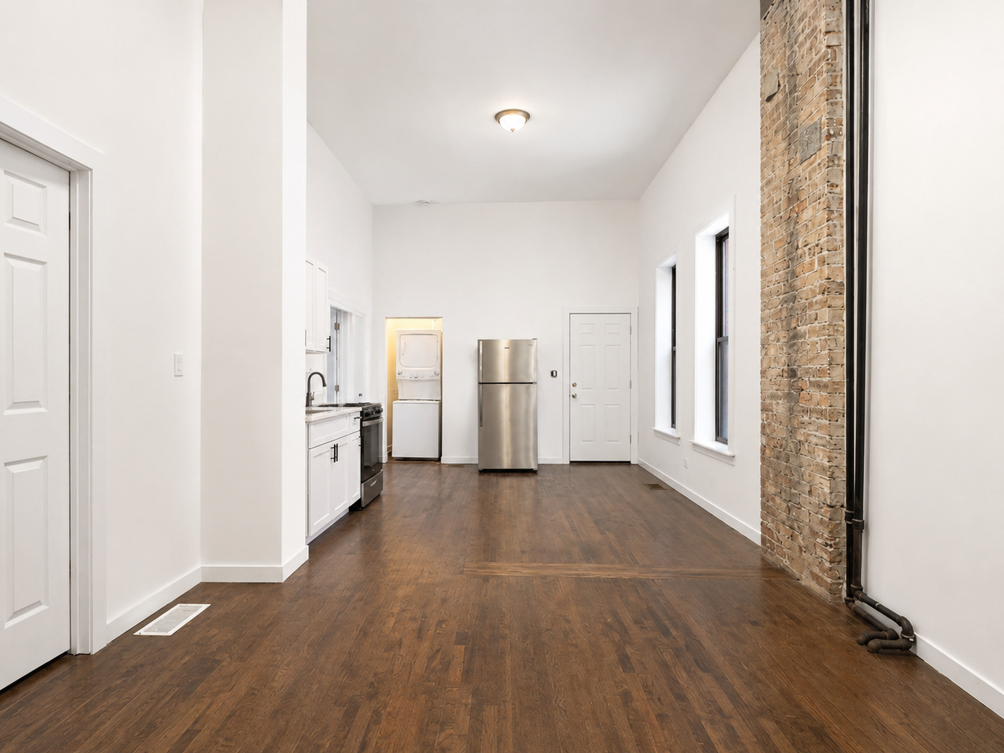 8714 S Commercial Avenue Property Photo 19