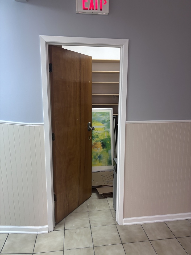 3224 W Armitage Avenue Property Photo 4