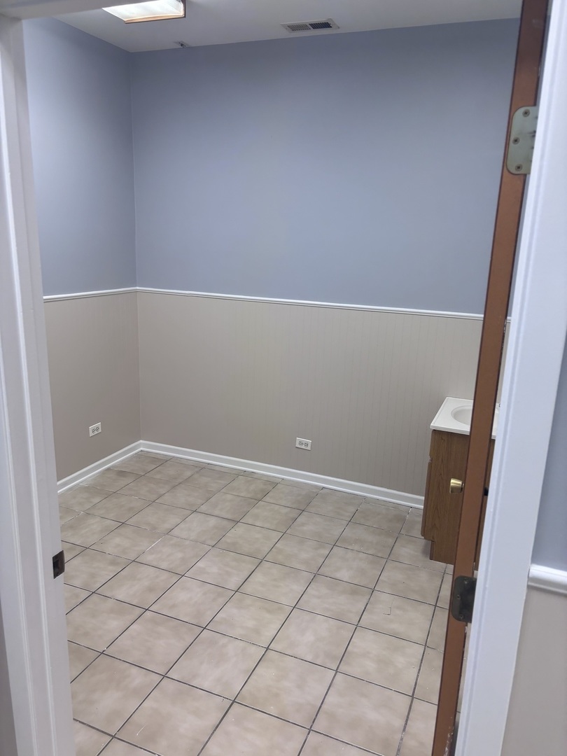 3224 W Armitage Avenue Property Photo 14
