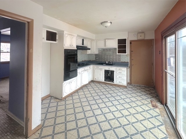 17807 Grandview Drive Property Photo 8