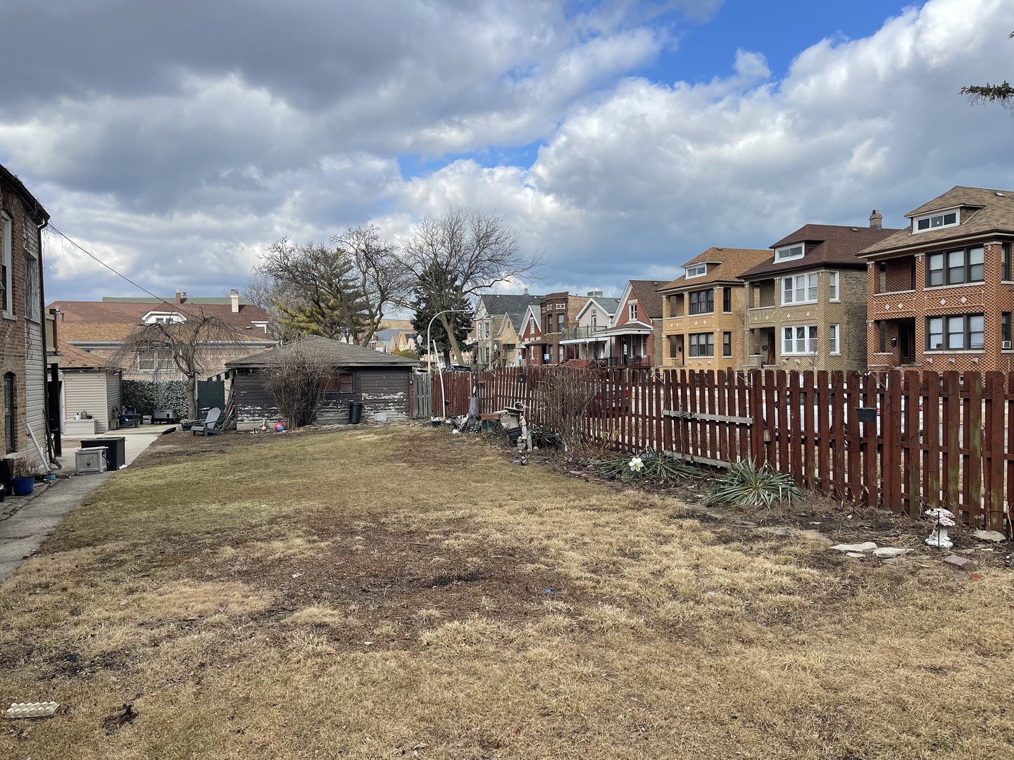 1932 W 38th Street Property Photo 6