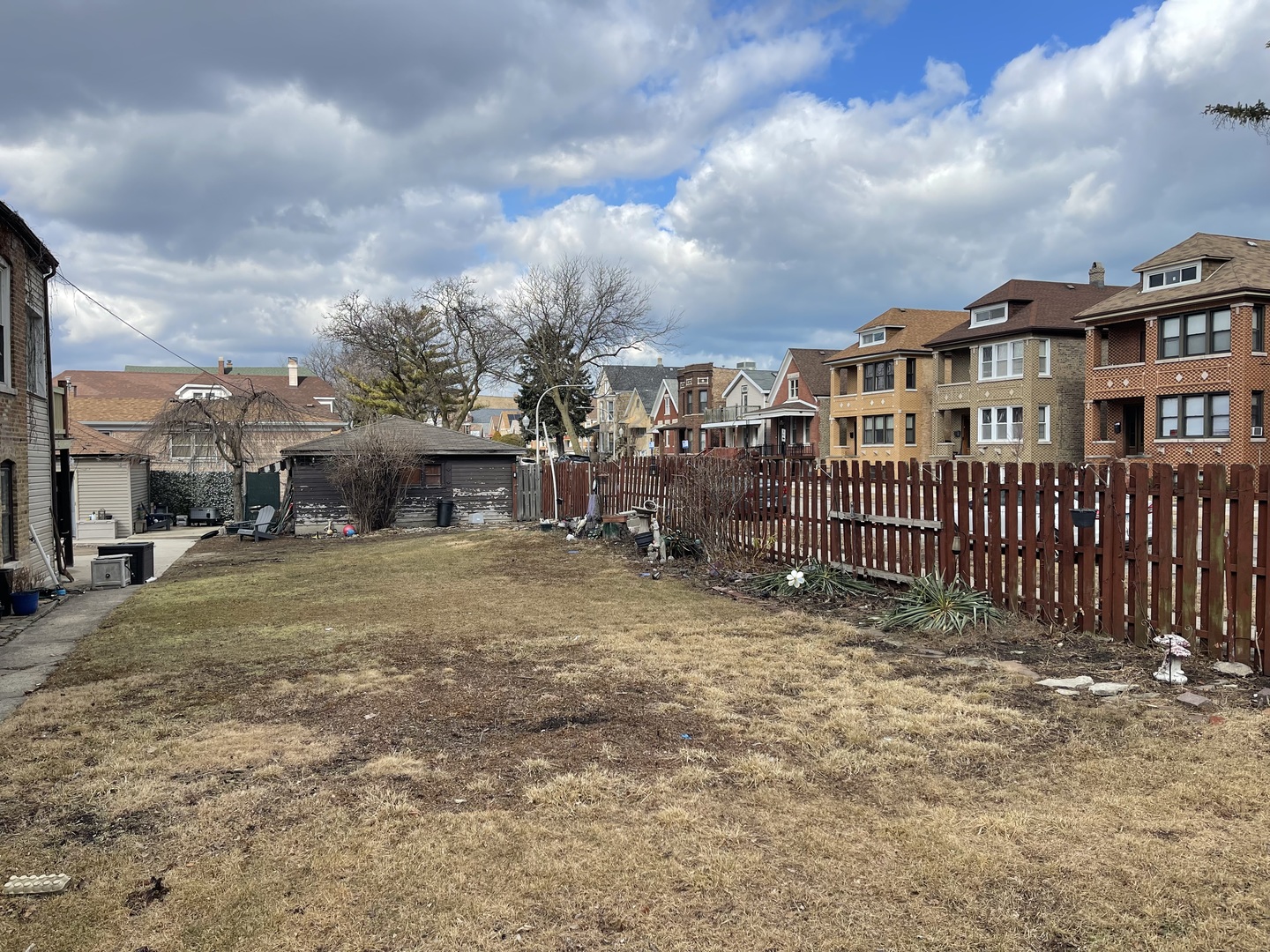 1932 W 38th Street Property Photo 7