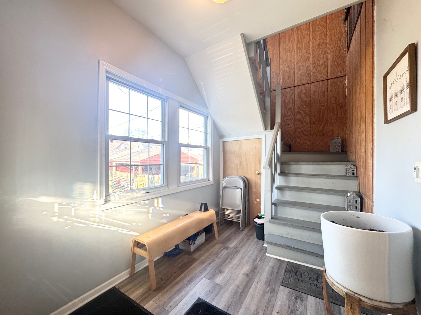 5758 W Warwick Avenue Property Photo 11