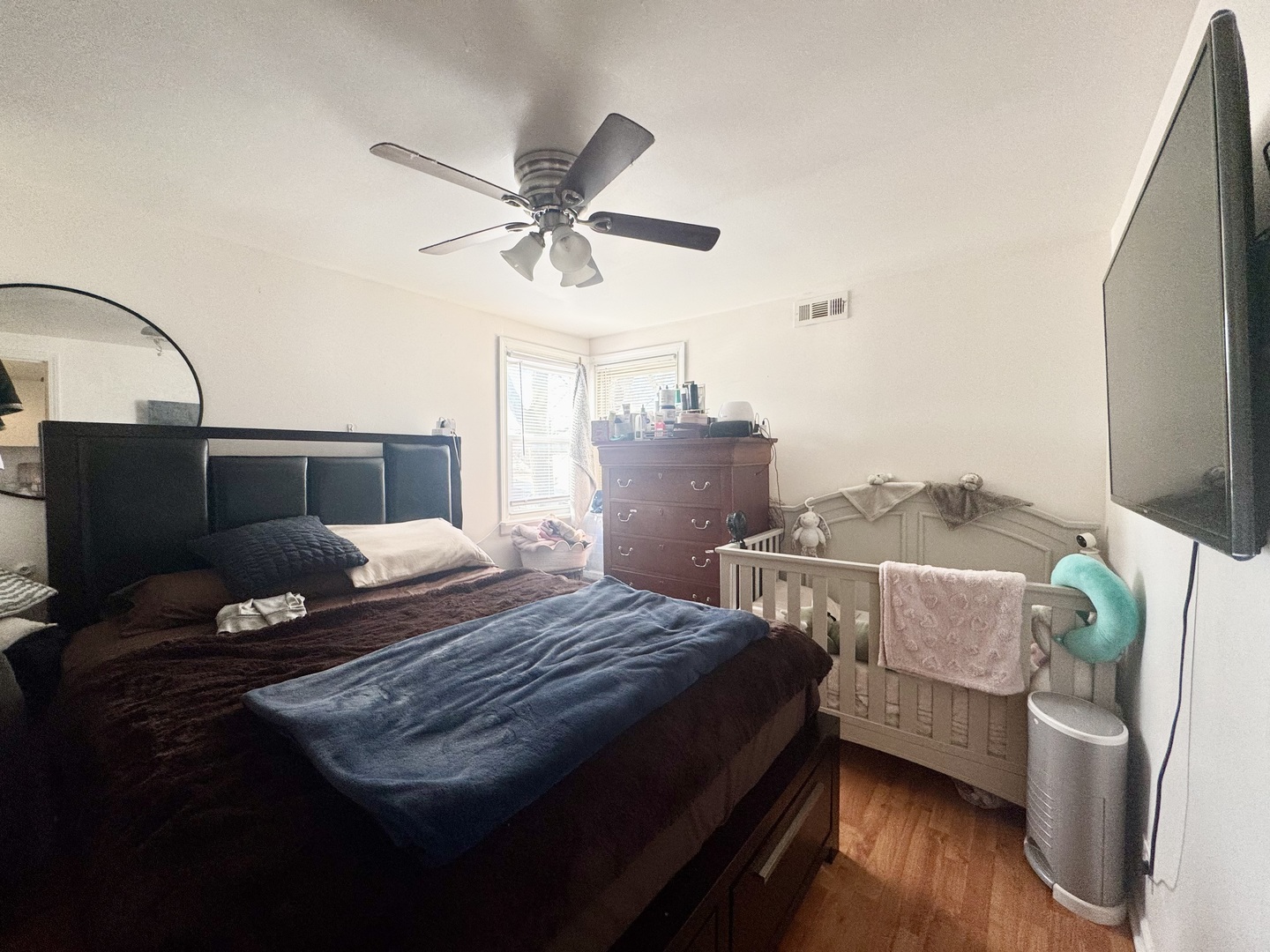 5758 W Warwick Avenue Property Photo 15