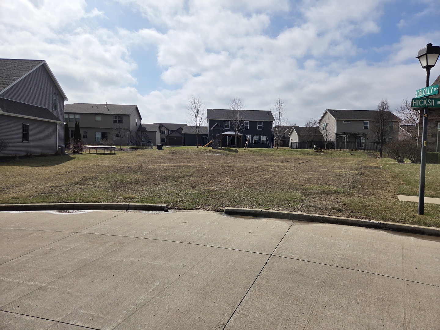 1766 Hicksii Road Property Photo 8