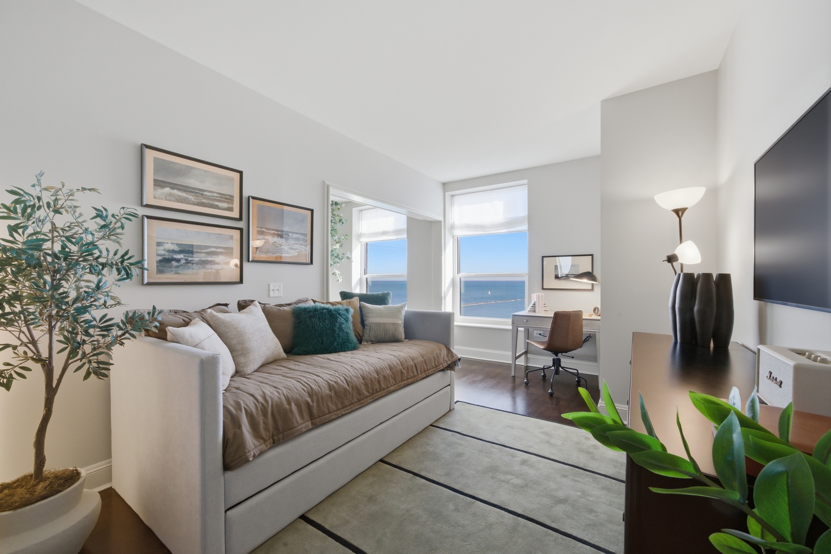 850 N Lake Shore Drive 1602 Property Photo 28