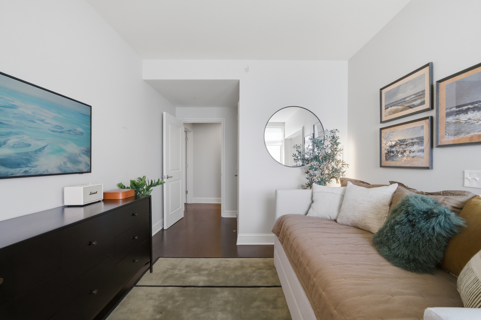 850 N Lake Shore Drive 1602 Property Photo 31