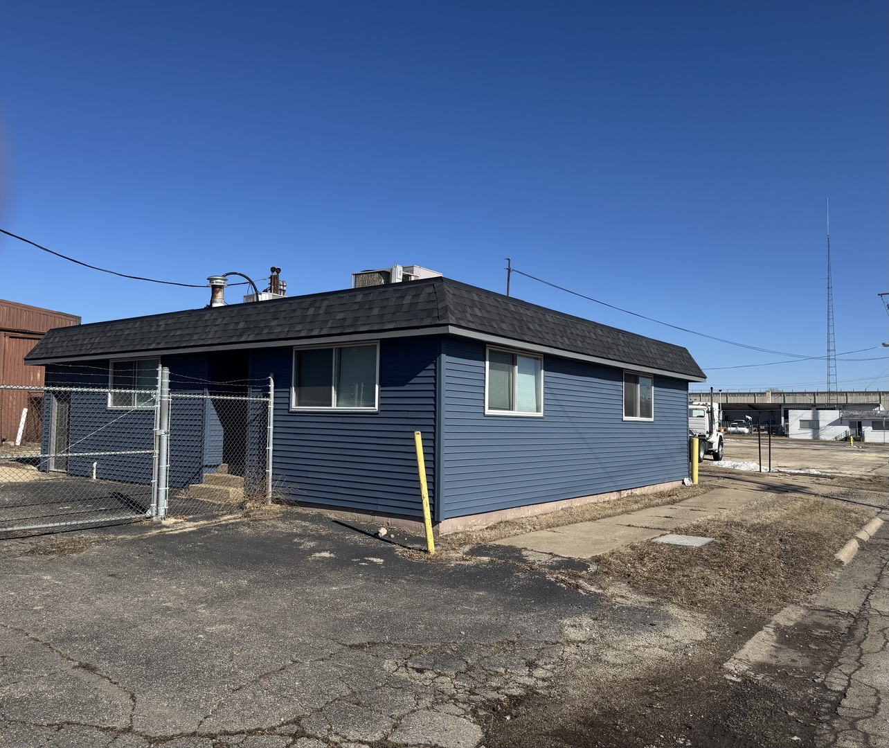 1912 23rd Avenue Property Photo 3