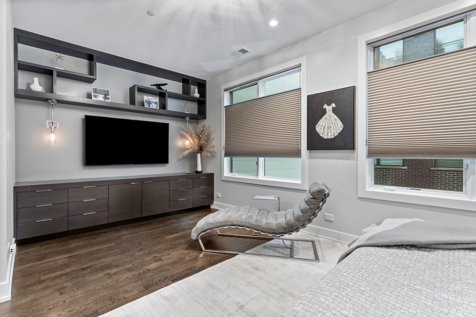 1303 W Diversey Parkway Property Photo 14