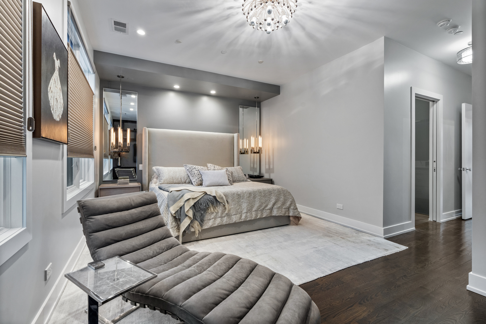 1303 W Diversey Parkway Property Photo 15