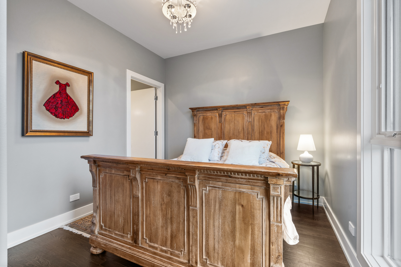 1303 W Diversey Parkway Property Photo 19