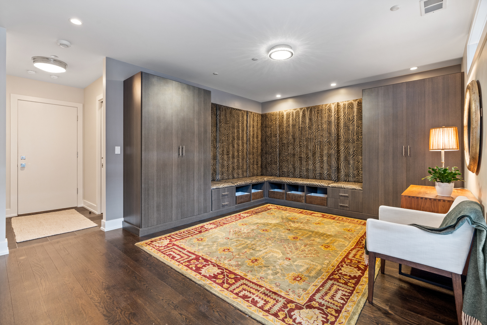 1303 W Diversey Parkway Property Photo 34