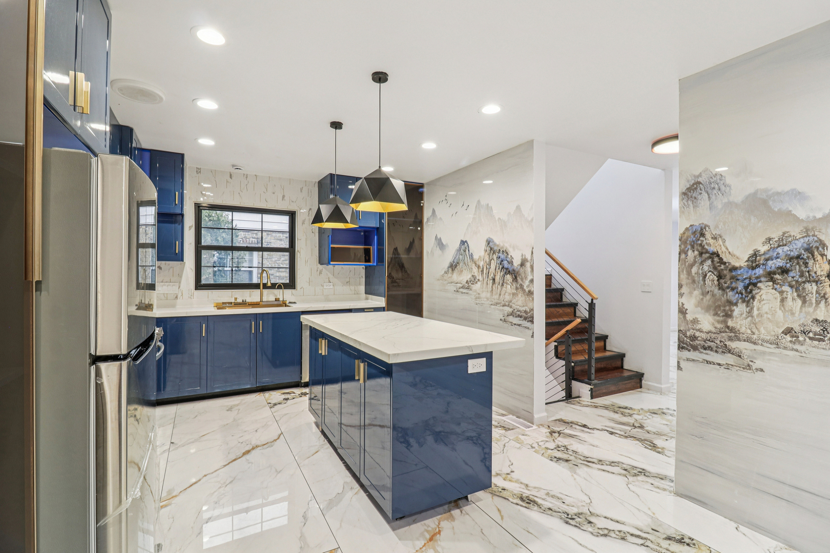 1509 Center Street Property Photo 9