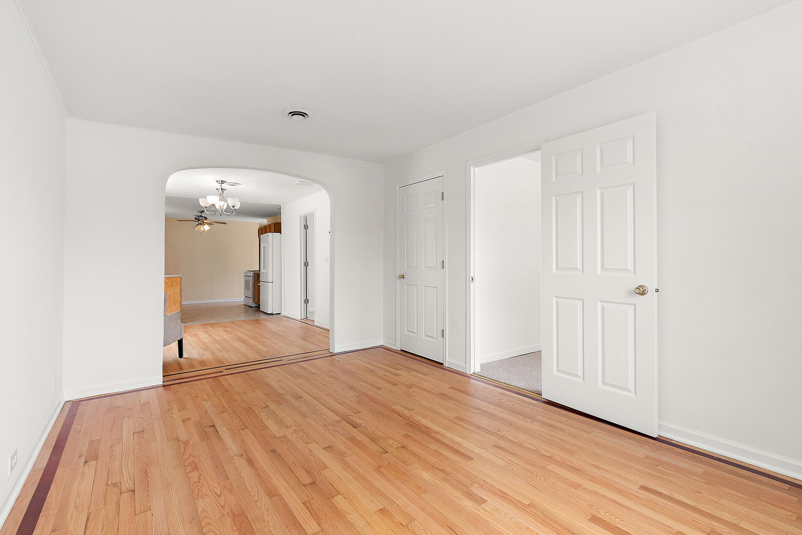 18145 Harlem Avenue Property Photo 10