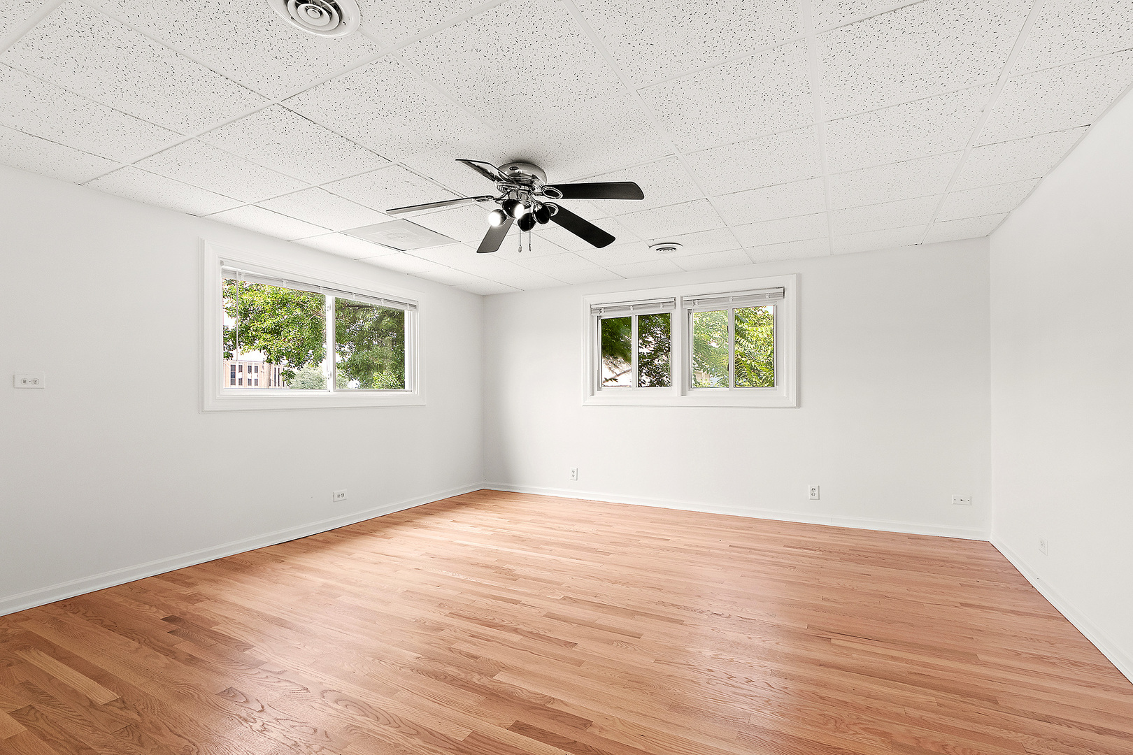 18145 Harlem Avenue Property Photo 19