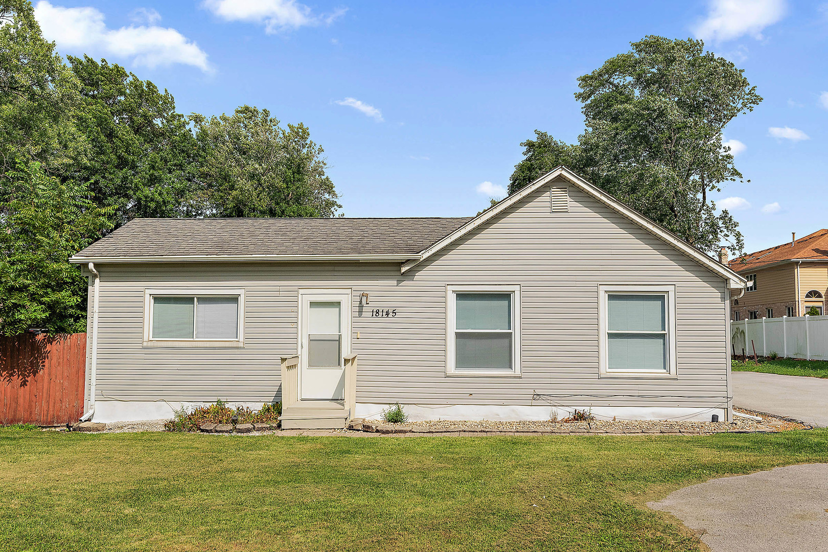 18145 Harlem Avenue Property Photo 32