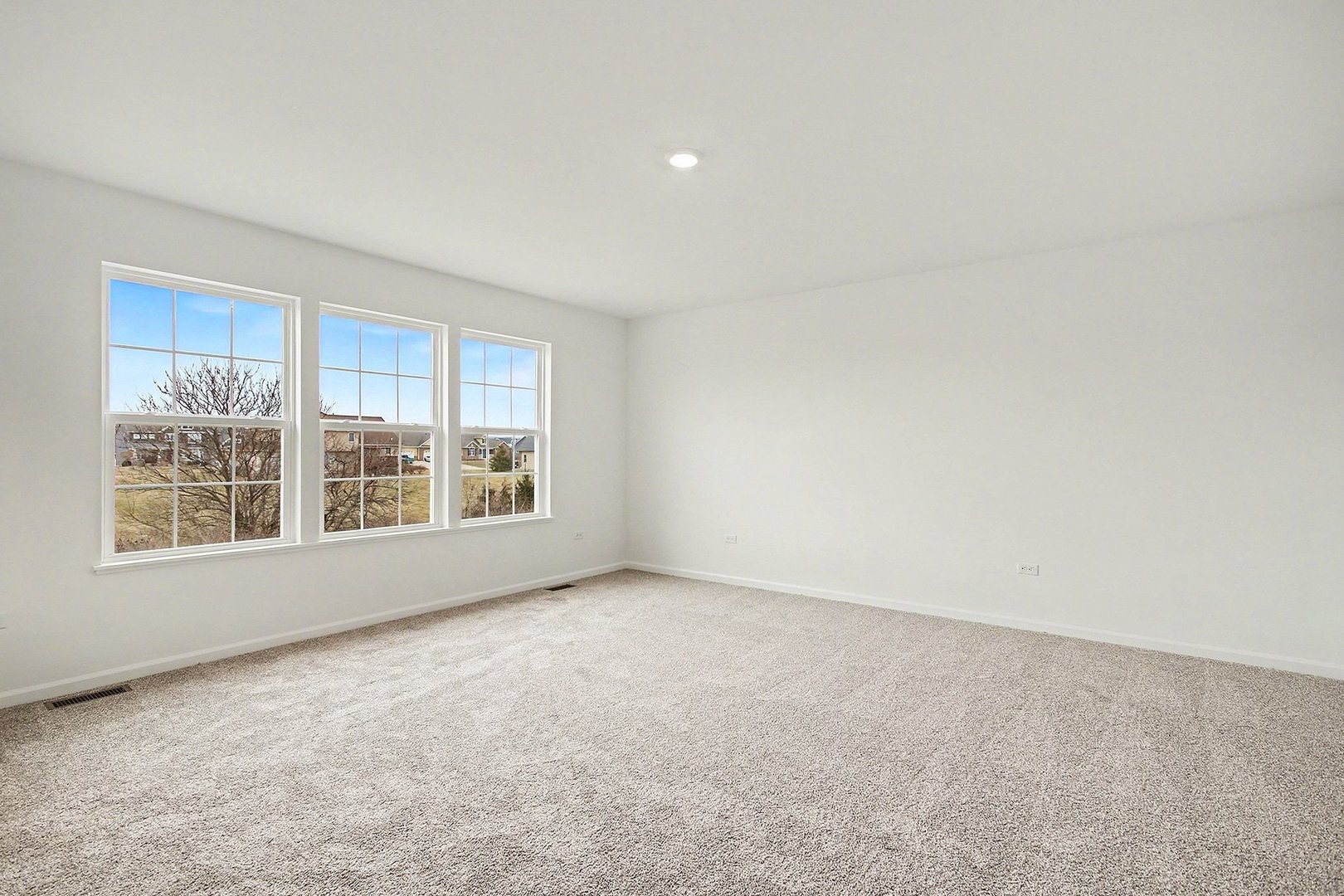 11453 Clyde Drive Property Photo 4