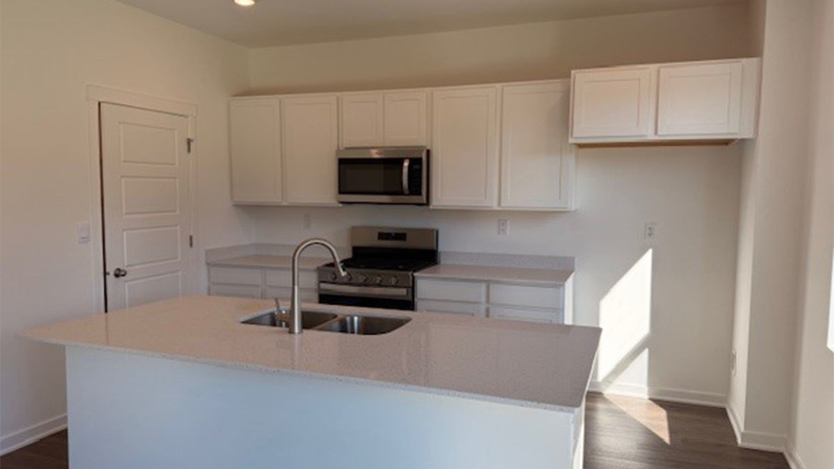 10036 Edgebrook Lane Property Photo 2