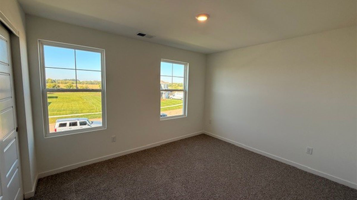 10036 Edgebrook Lane Property Photo 8