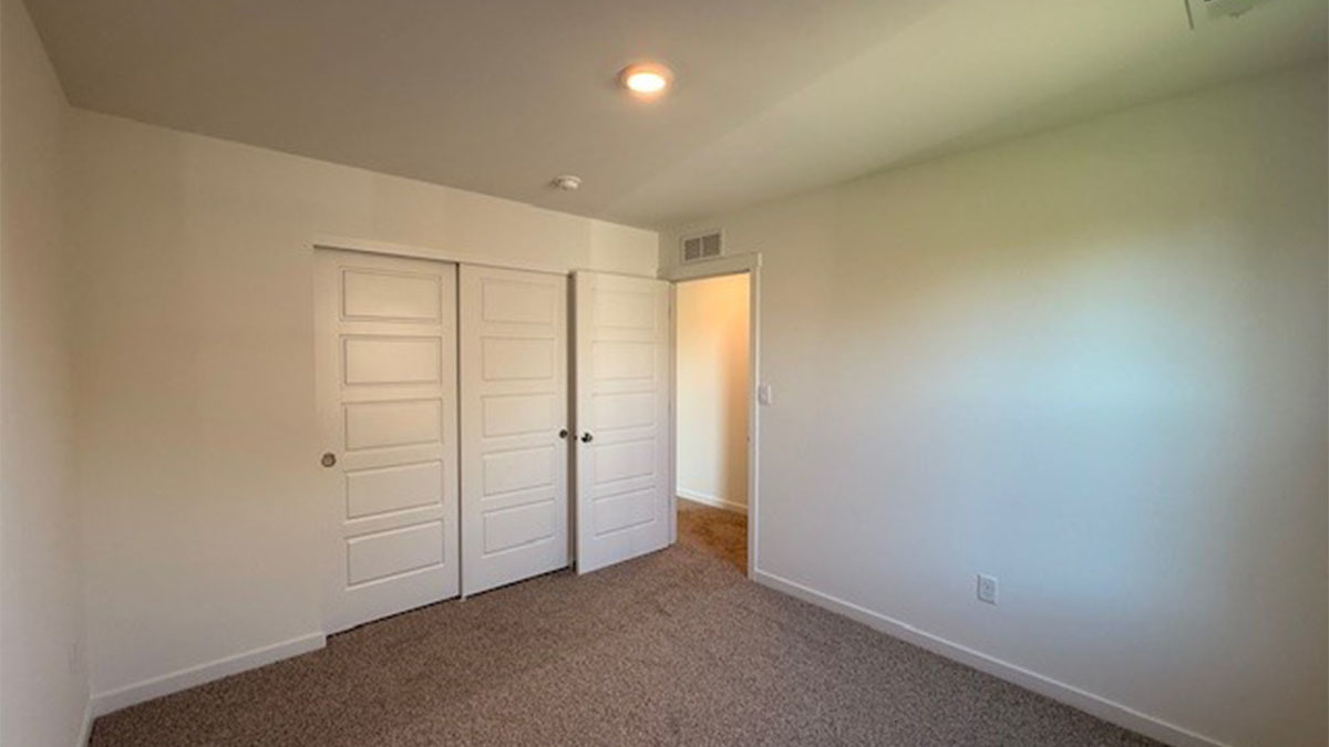 10036 Edgebrook Lane Property Photo 10