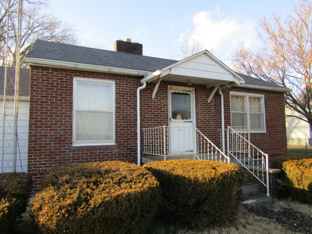 423 3rd Street Property Photo 1