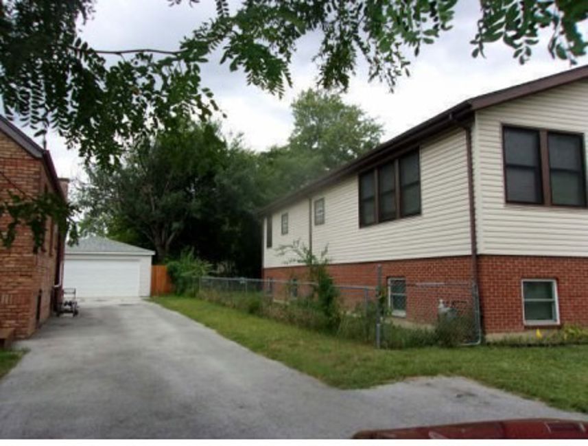 14908 Riverside Drive Property Photo 4