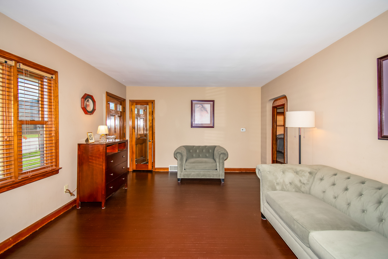 2110 E Oakland Avenue Property Photo 20