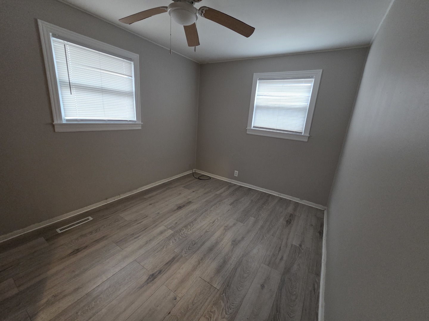 28 Hickory Drive Property Photo 6