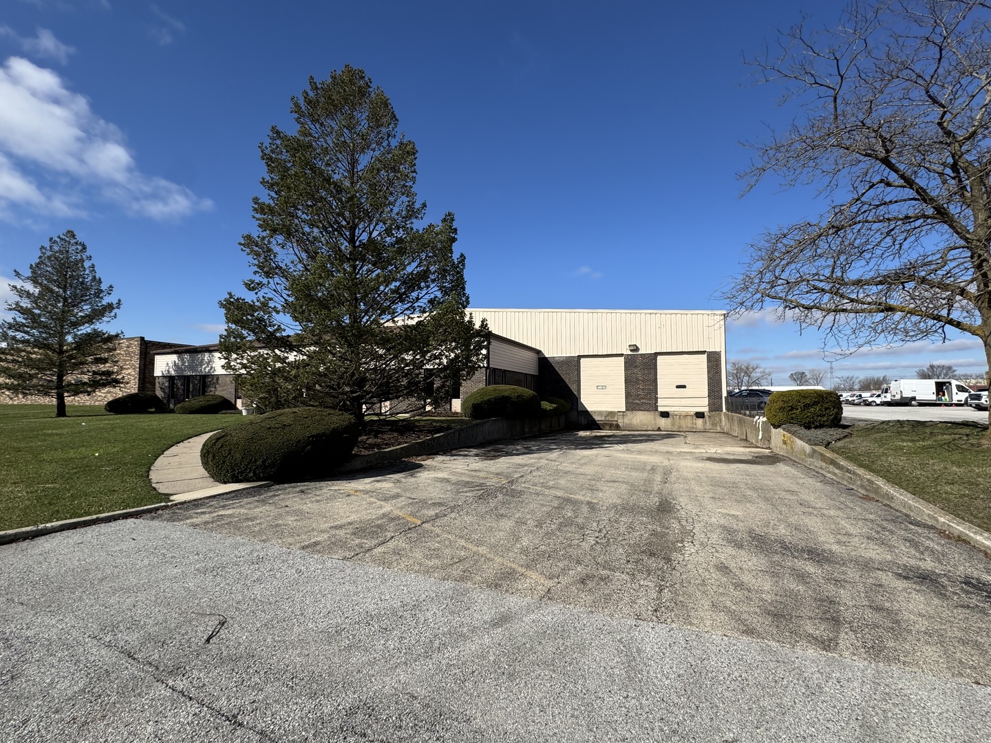 12589468 Property Photo 3