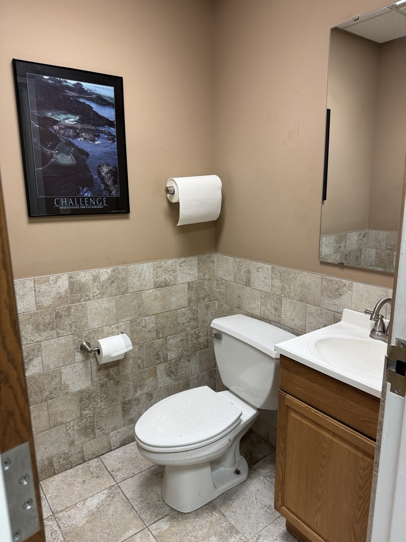 12589468 Property Photo 18