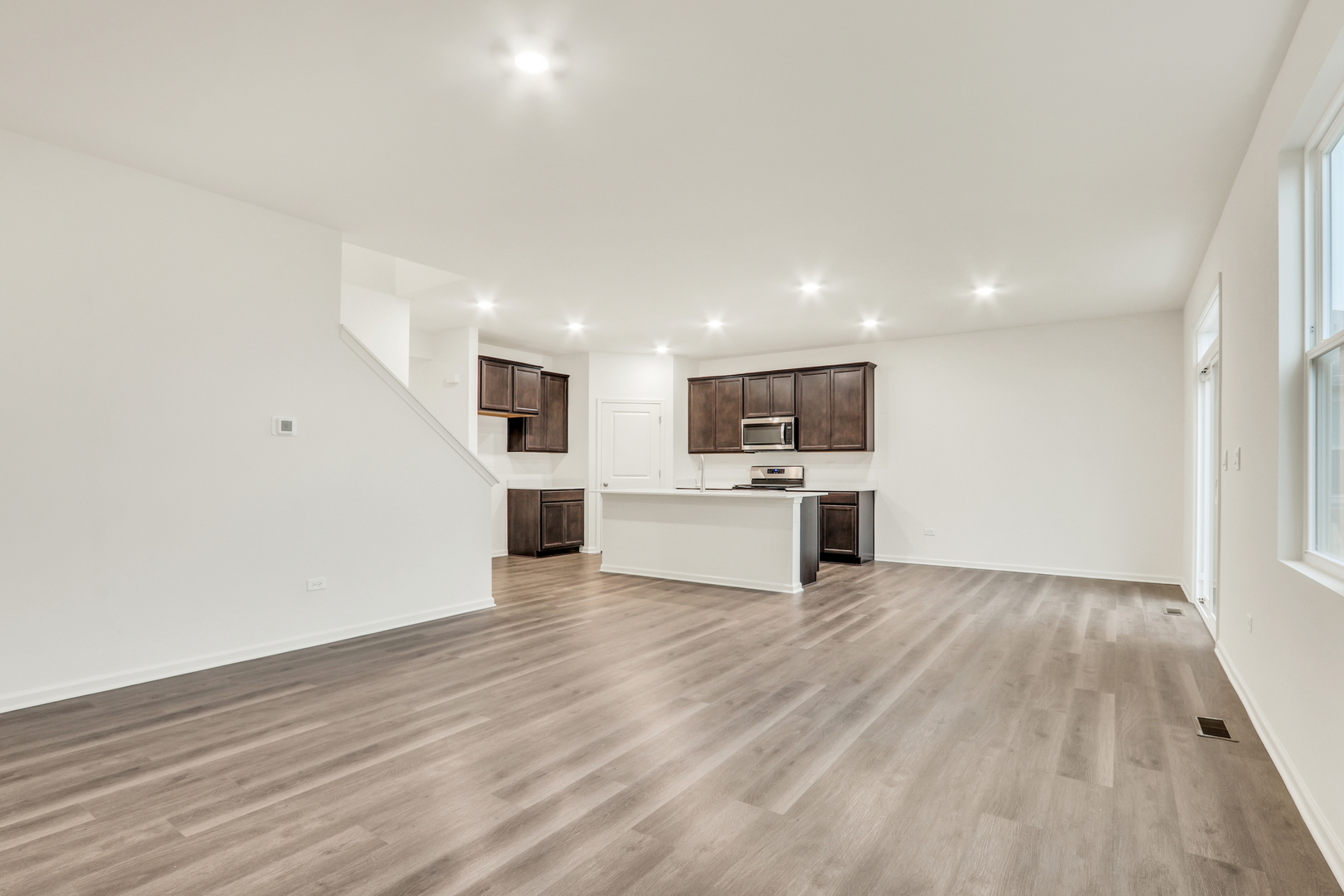 10017 Edgebrook Lane Property Photo 10