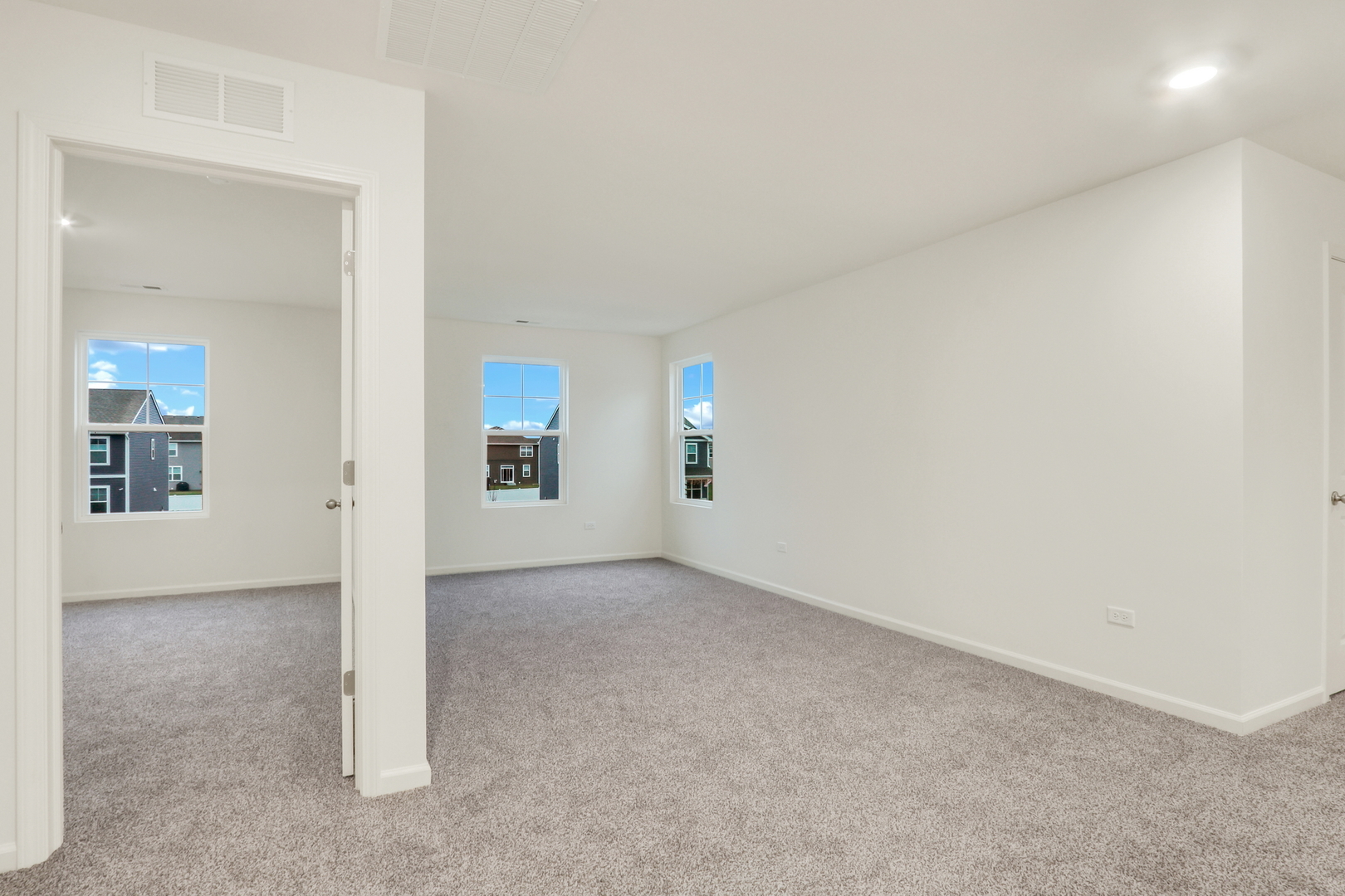 10017 Edgebrook Lane Property Photo 13