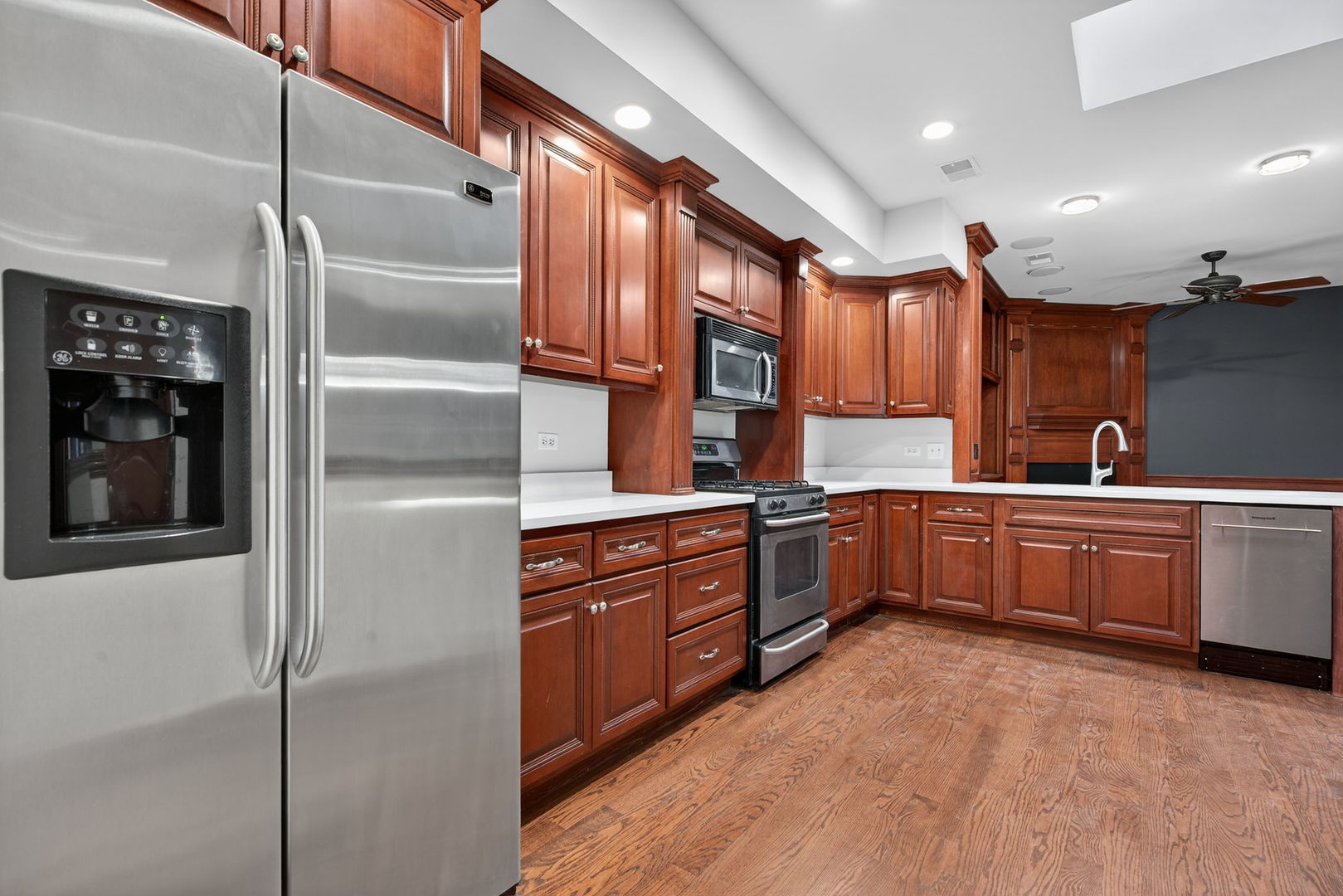 32 Uno Circle A-b Property Photo 29