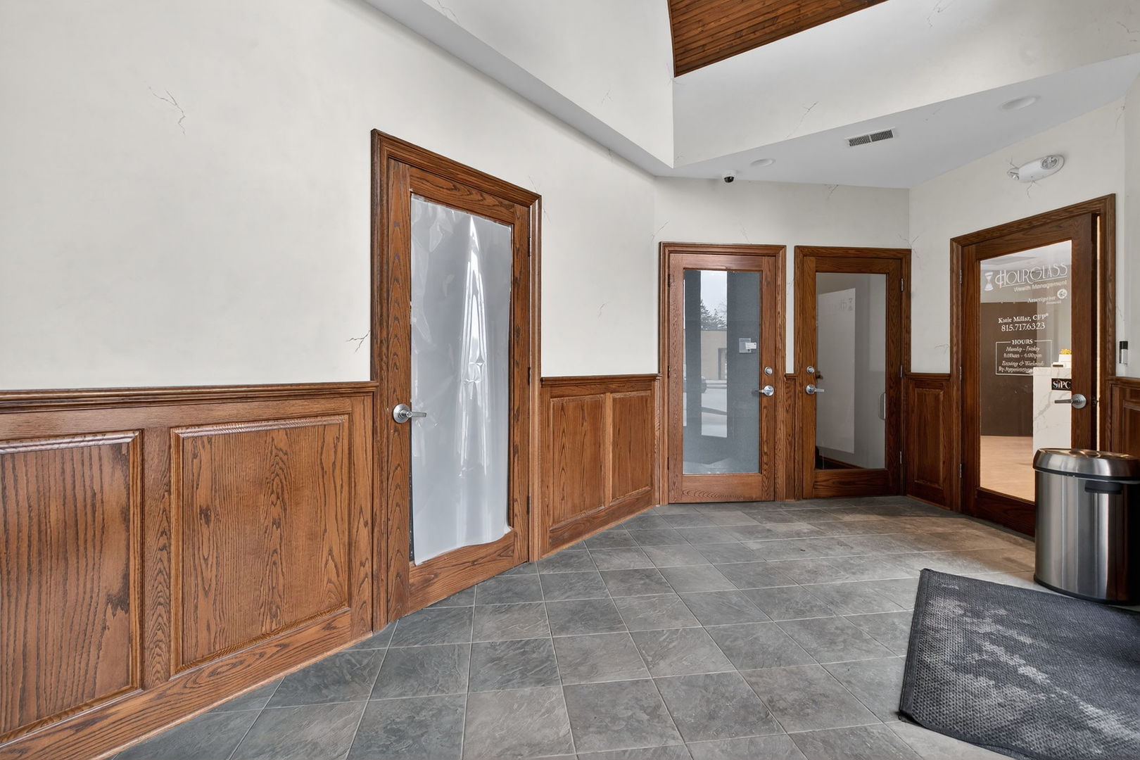 32 Uno Circle A-b Property Photo 33