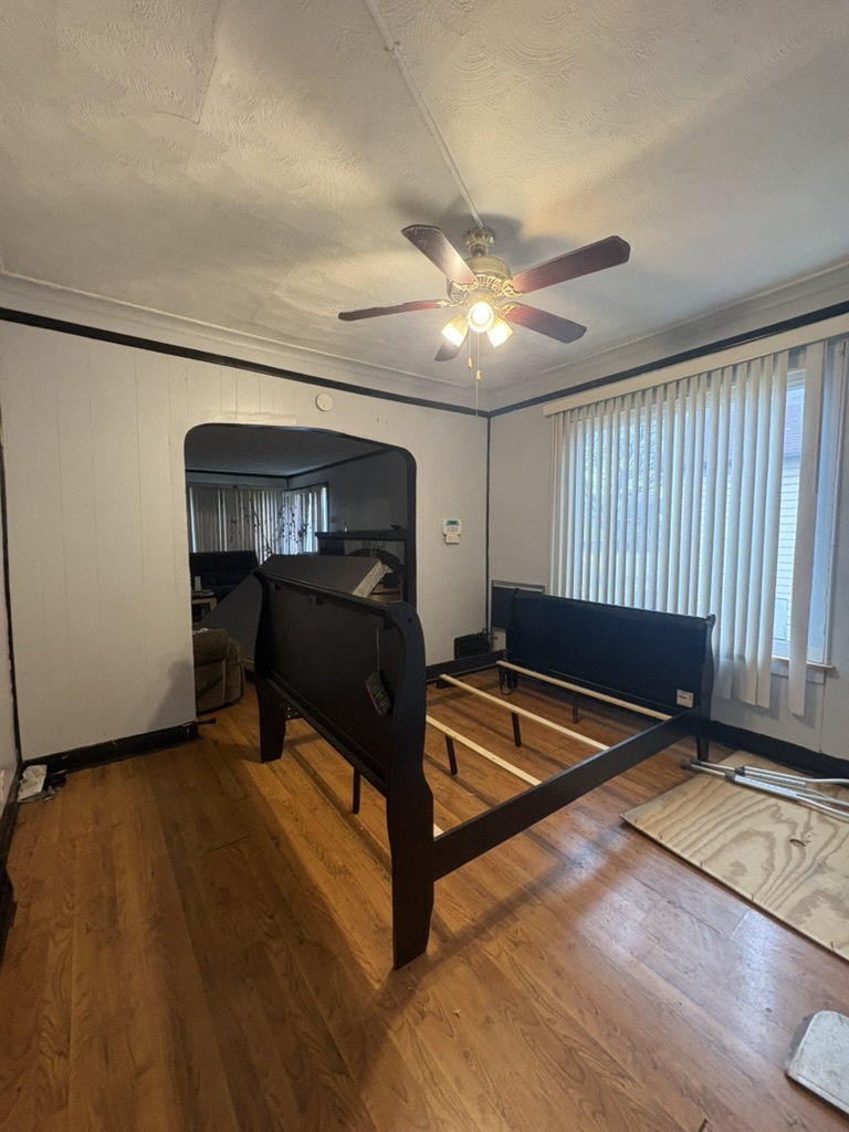1413 W 73rd Street Property Photo 9