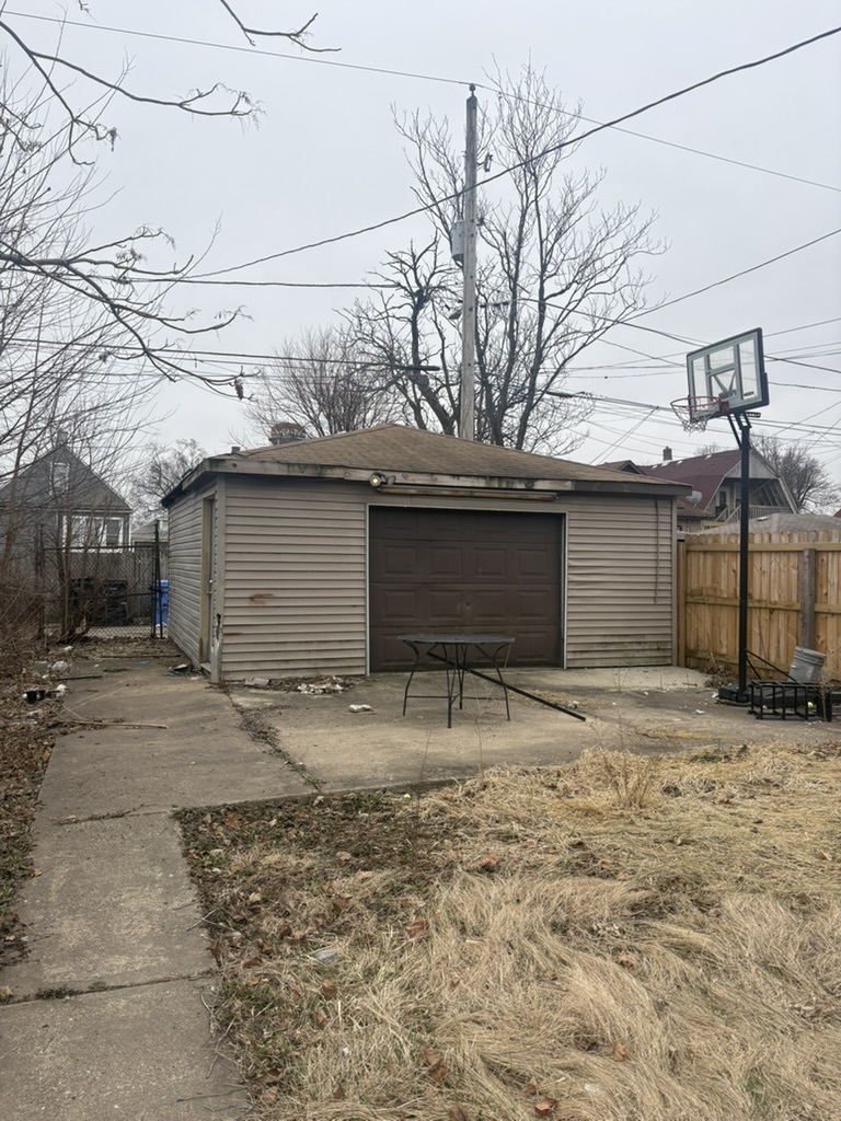 1413 W 73rd Street Property Photo 17