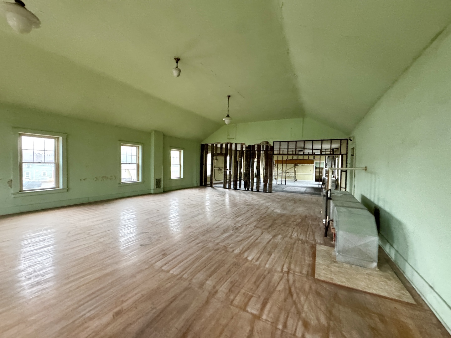 2 Park Avenue Property Photo 29