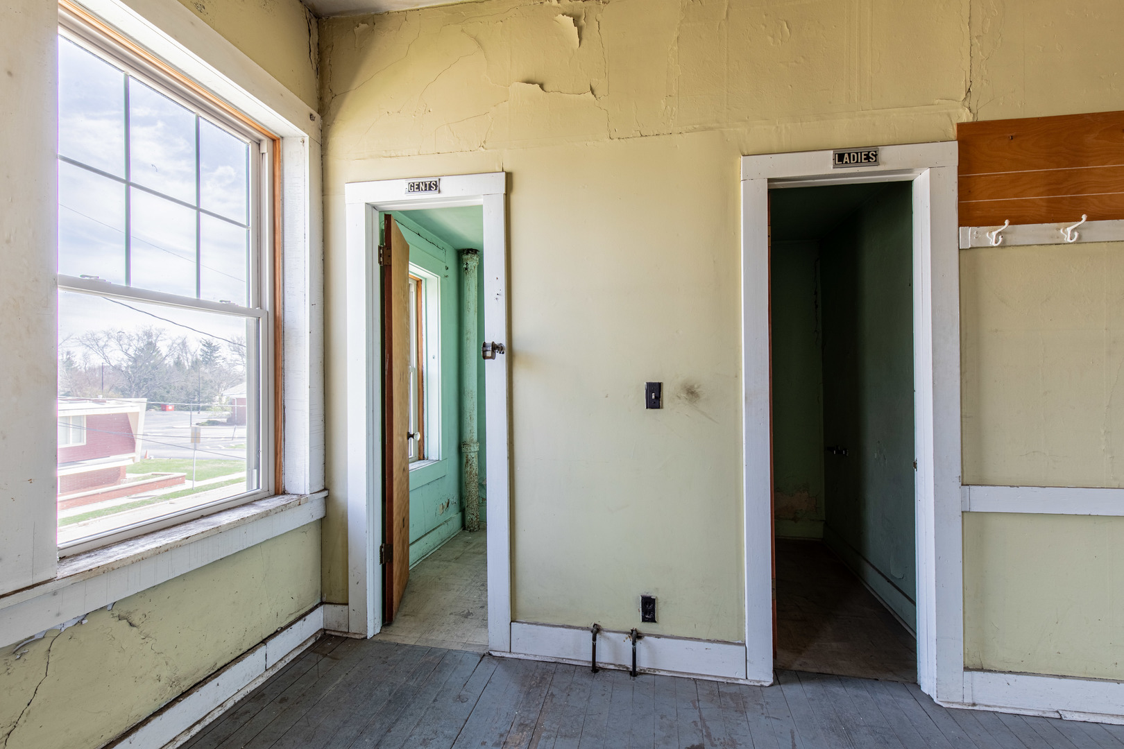 2 Park Avenue Property Photo 32