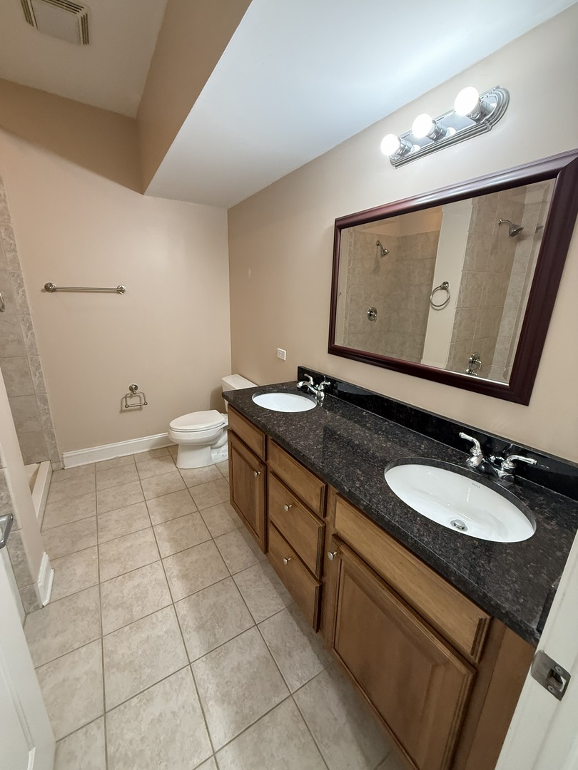 6961 Vine Street 301 Property Photo 6